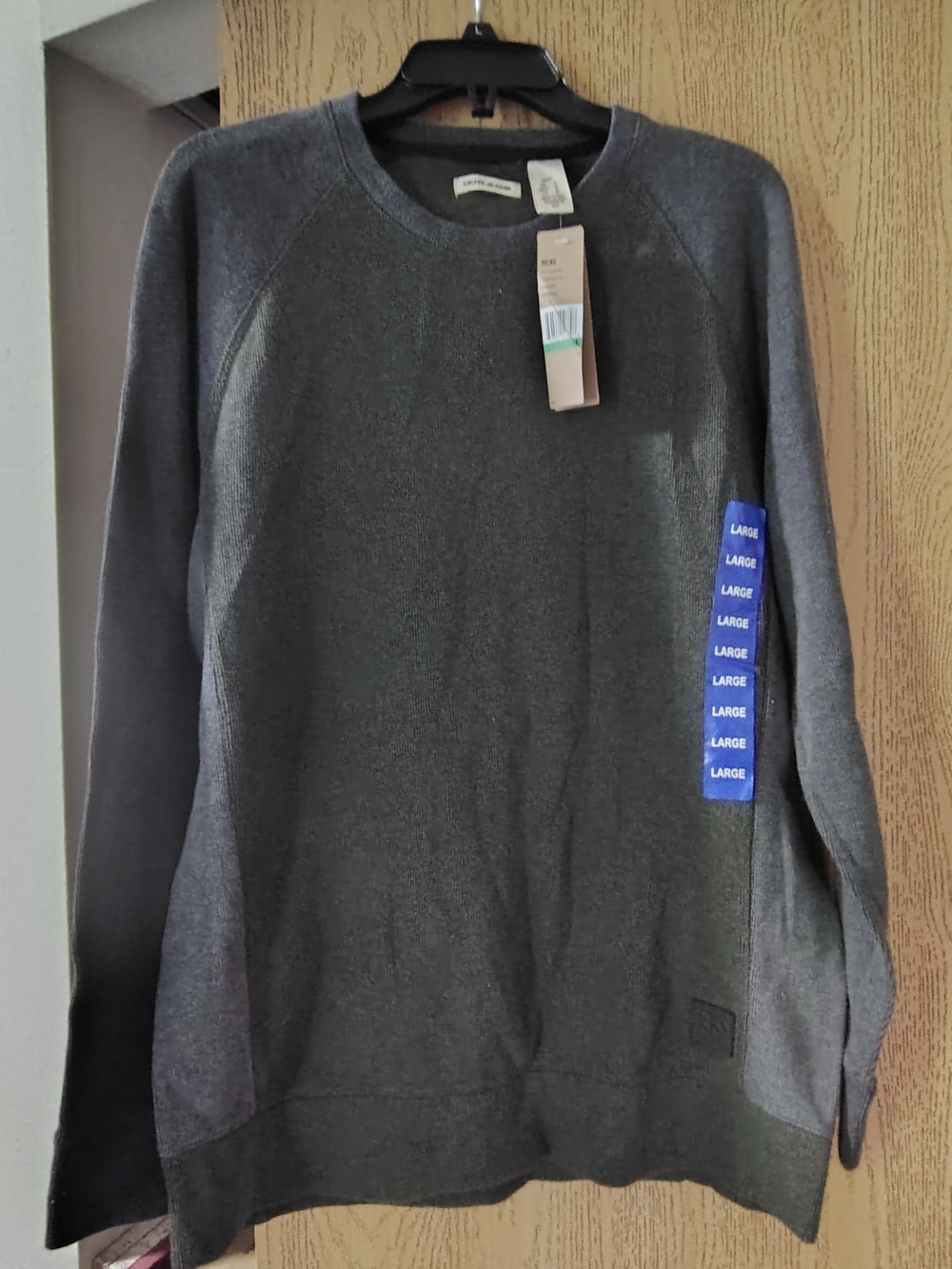 DKNY Men's Dark Gray Crewneck Sweater